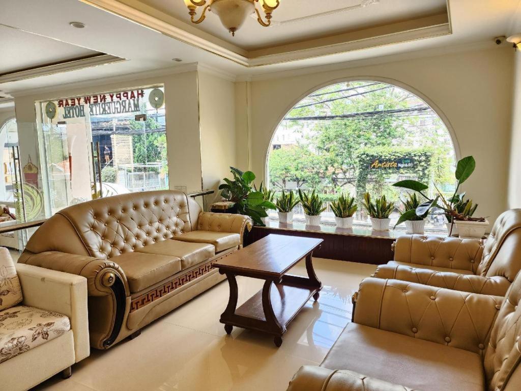 Marguerite Hotel Далат Экстерьер фото